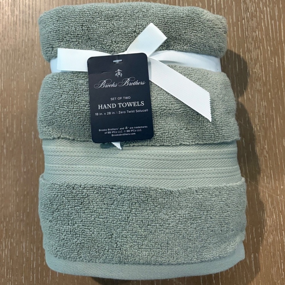 Brooks Brothers Set of 2 Hand Towels 18x28 Super Soft Cotton New NWT